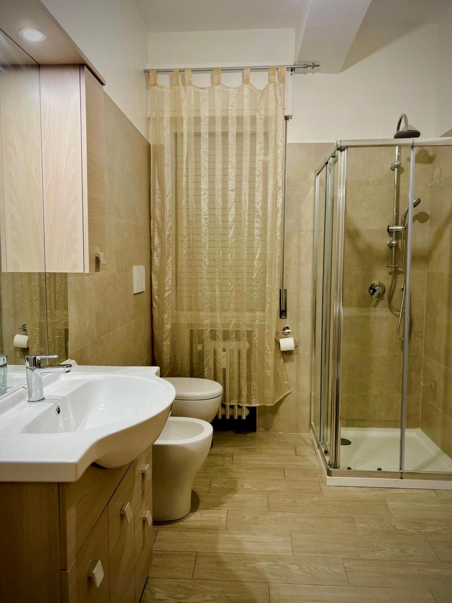 Venice Vip Guest House Местре Екстер'єр фото